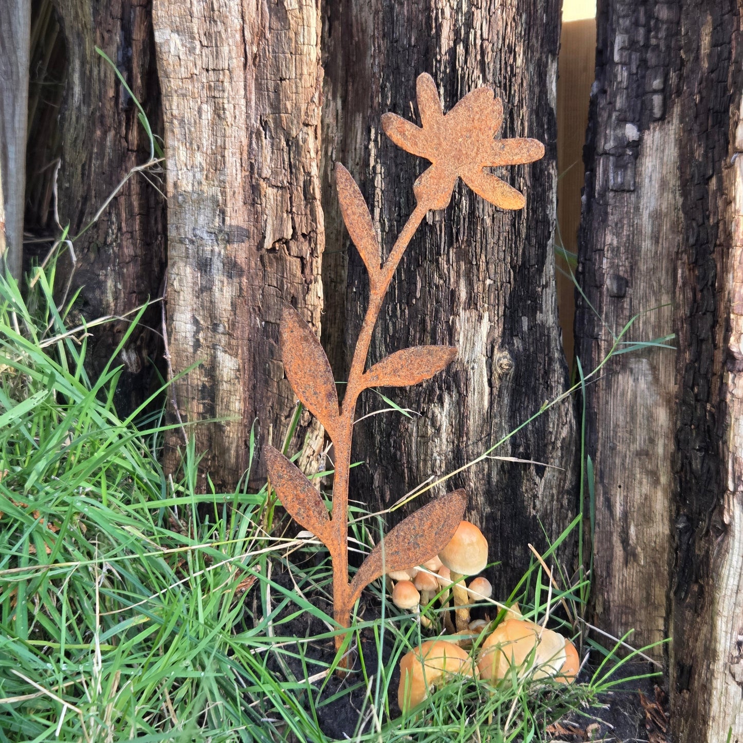 Edelrost Gartenstecker „Schlichte Blume“