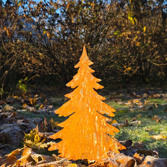 Edelrost-Gartenfigur Tanne 30 × 20 cm