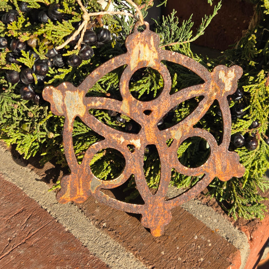 Edelrost-Anhänger Ornament